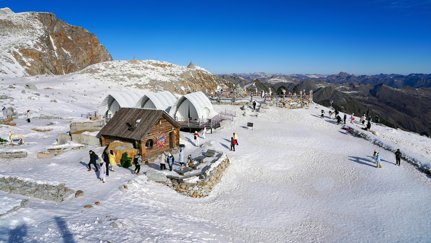 關于調(diào)整索道檢修期間停止售票時間的公告